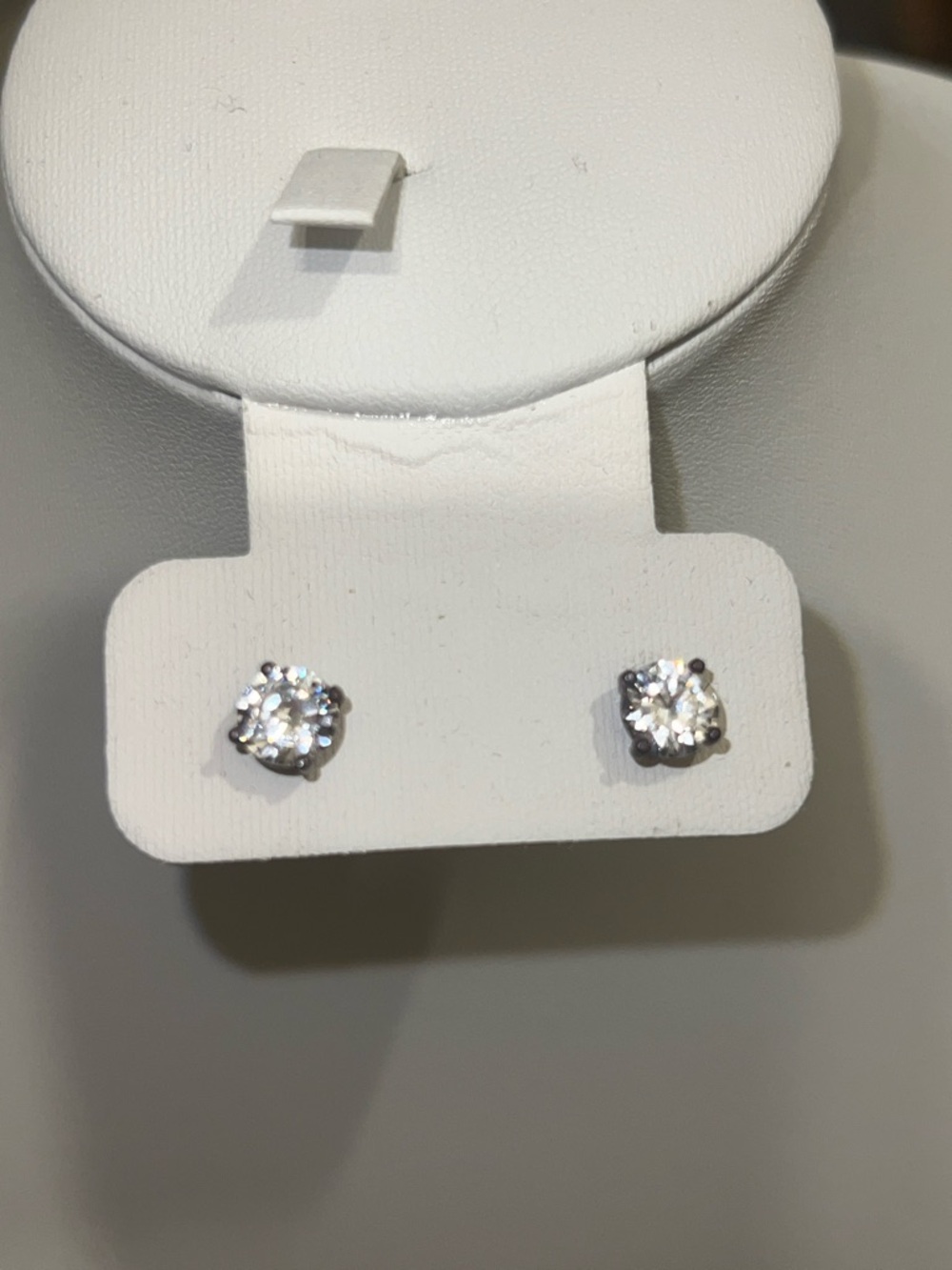 Sterling Silver Classic Round Cut Clear CZ Stud Earrings